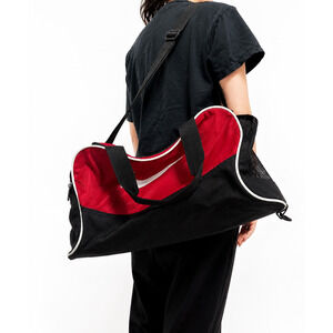 Nike Large Athletic Shoulder Bag Sports Tote Gym Bag